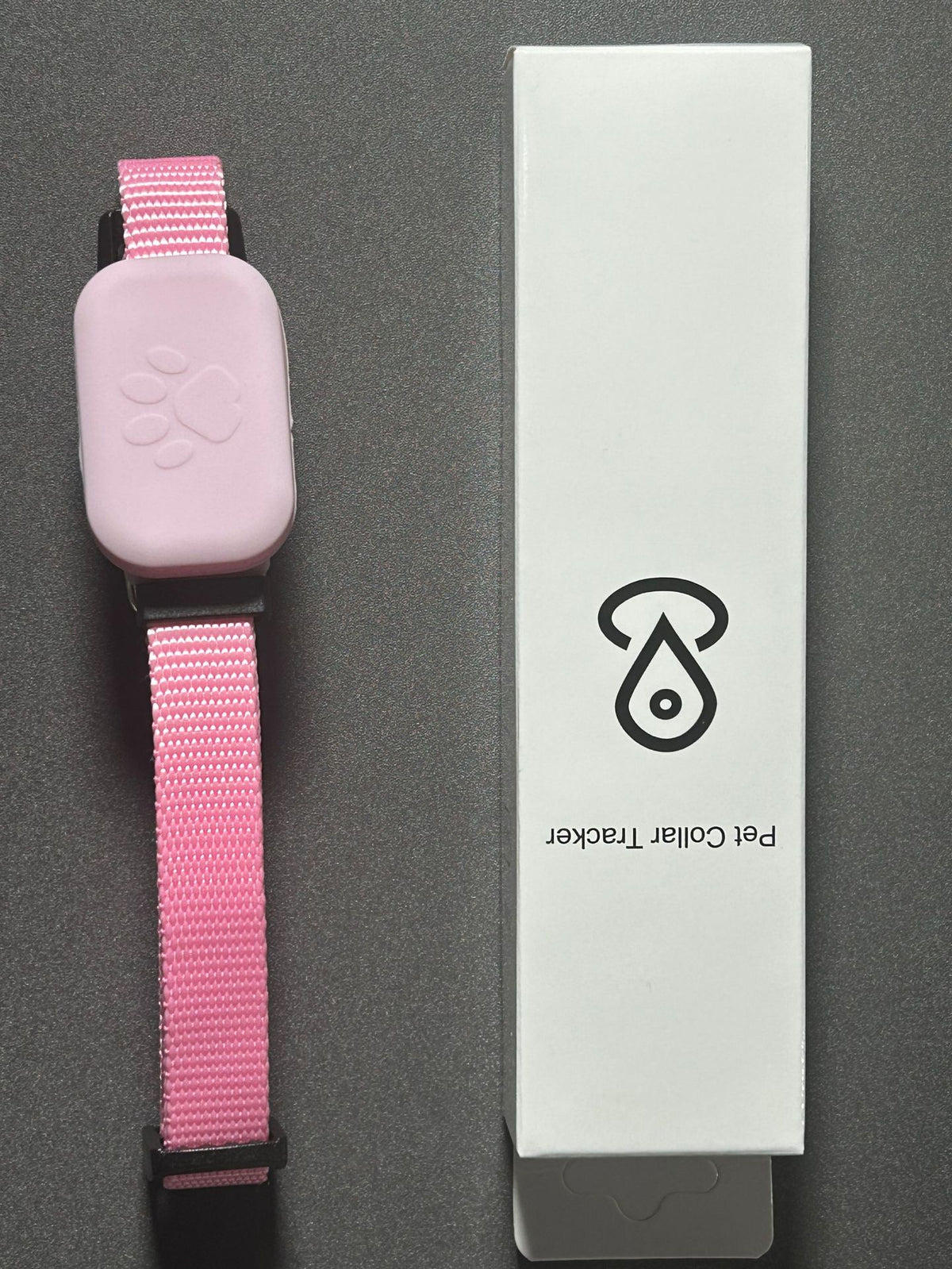 Pet tracking collar