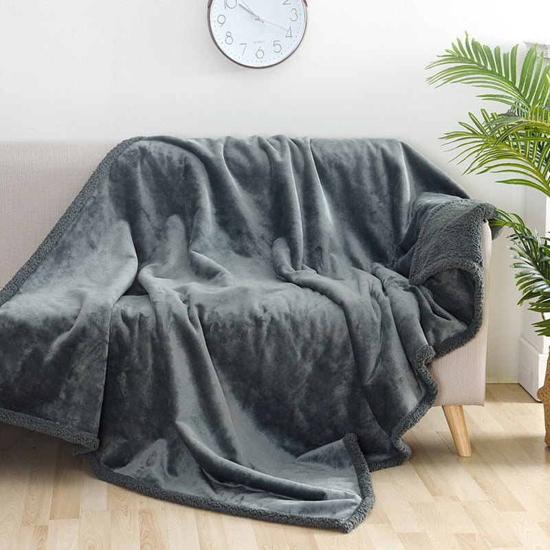 Waterproof Thickened Pet Blanket – Warm Dog House Mat